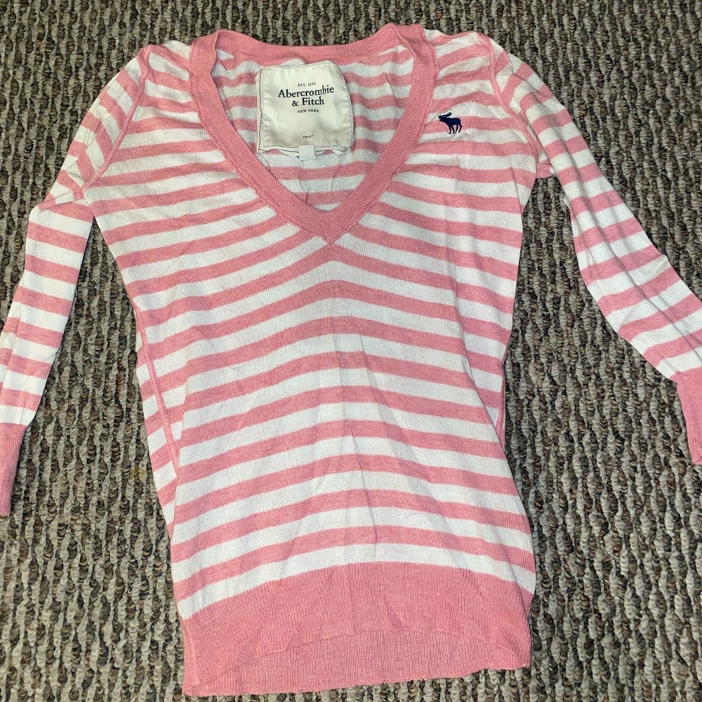 Abercrombie &Fitch sweater